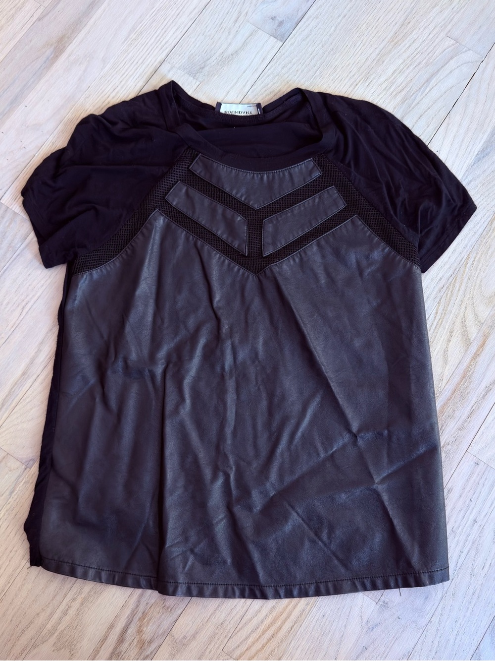 Boundary Black Faux Leather Short Sleeve Top XS